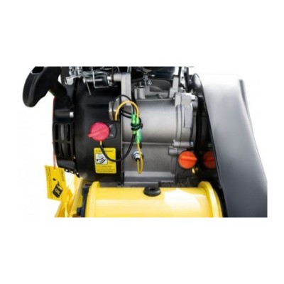 Sturmax PCM8806DKW Виброплита бензиновая 4,8кВт, 60кг